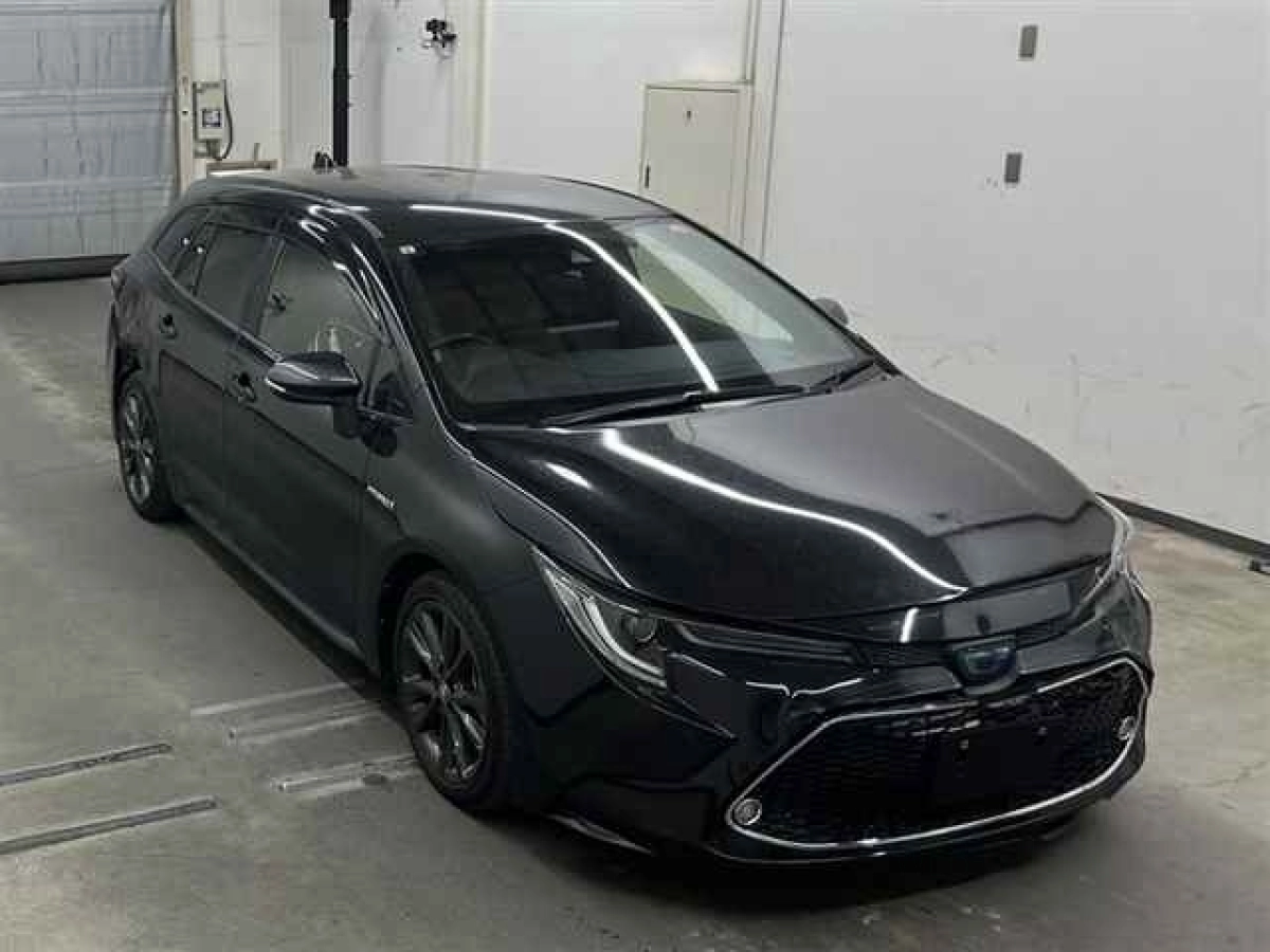 TOYOTA COROLLA TOURING ZWE211W 2019