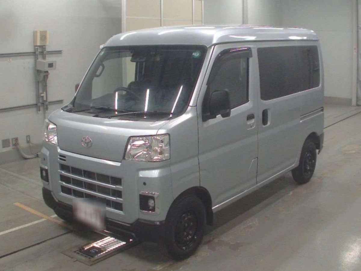 TOYOTA PIXIS VAN S700M 2022