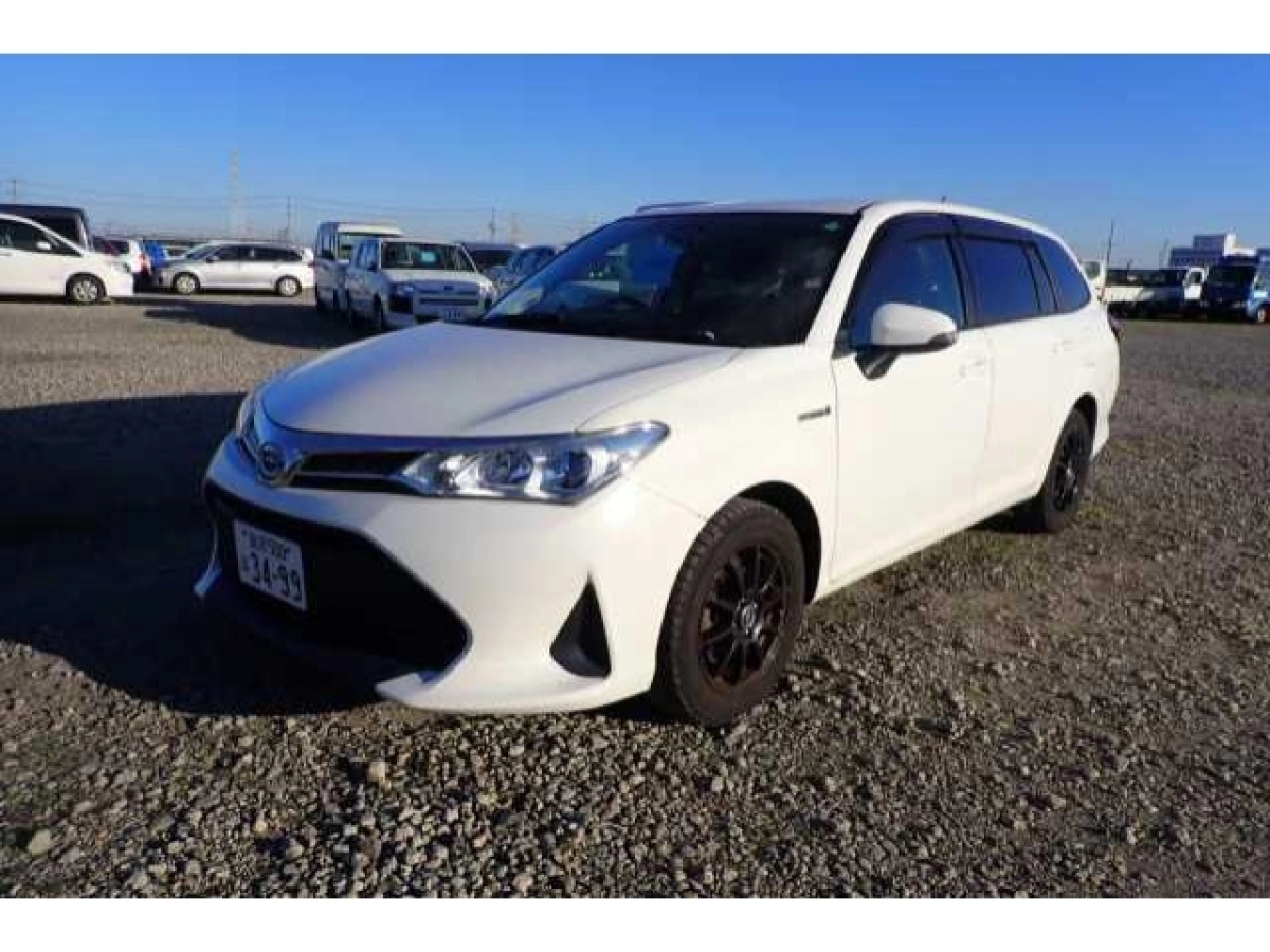TOYOTA COROLLA FIELDER NKE165G 2019