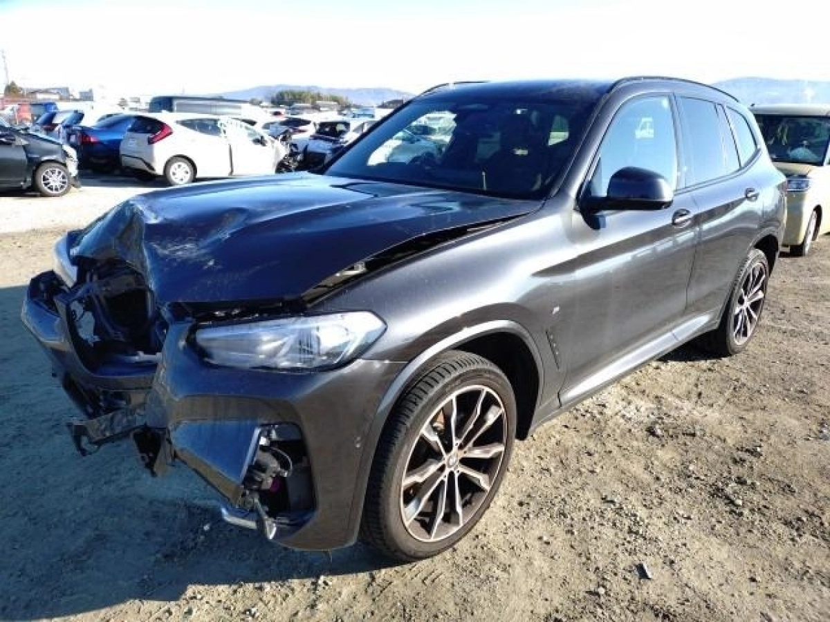 BMW X3 UZ20 2024