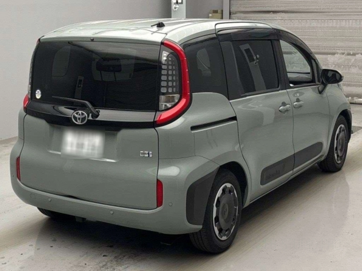 TOYOTA SIENTA