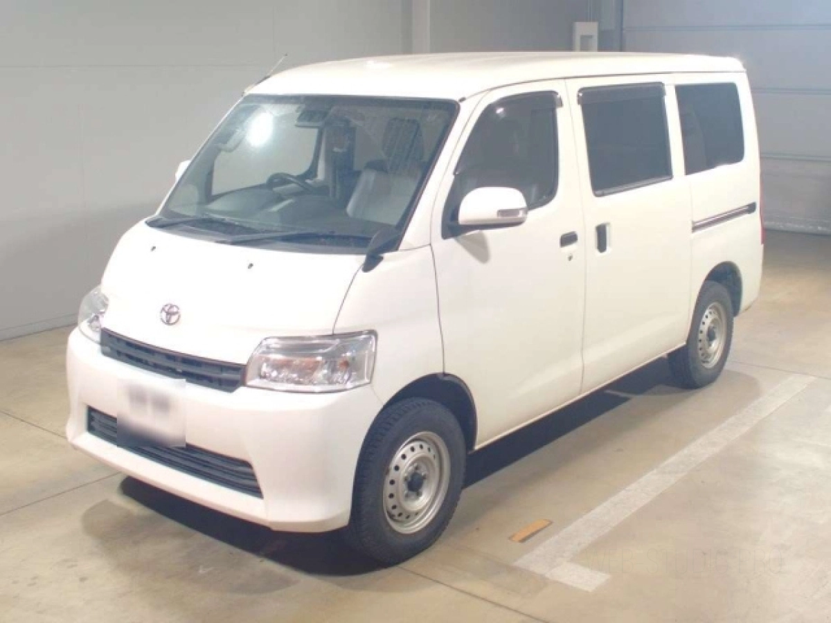 TOYOTA TOWN ACE VAN