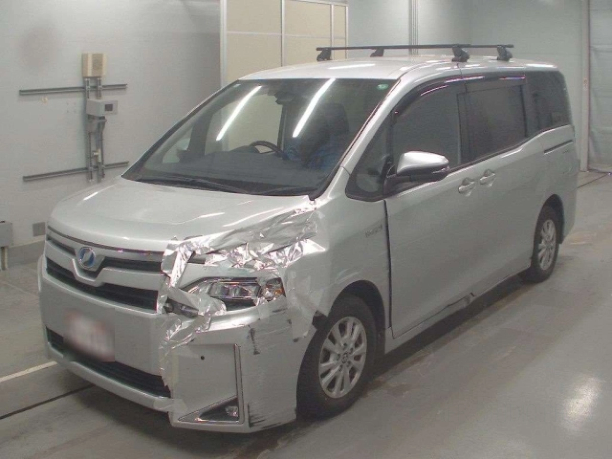 TOYOTA VOXY ZWR80G 2019