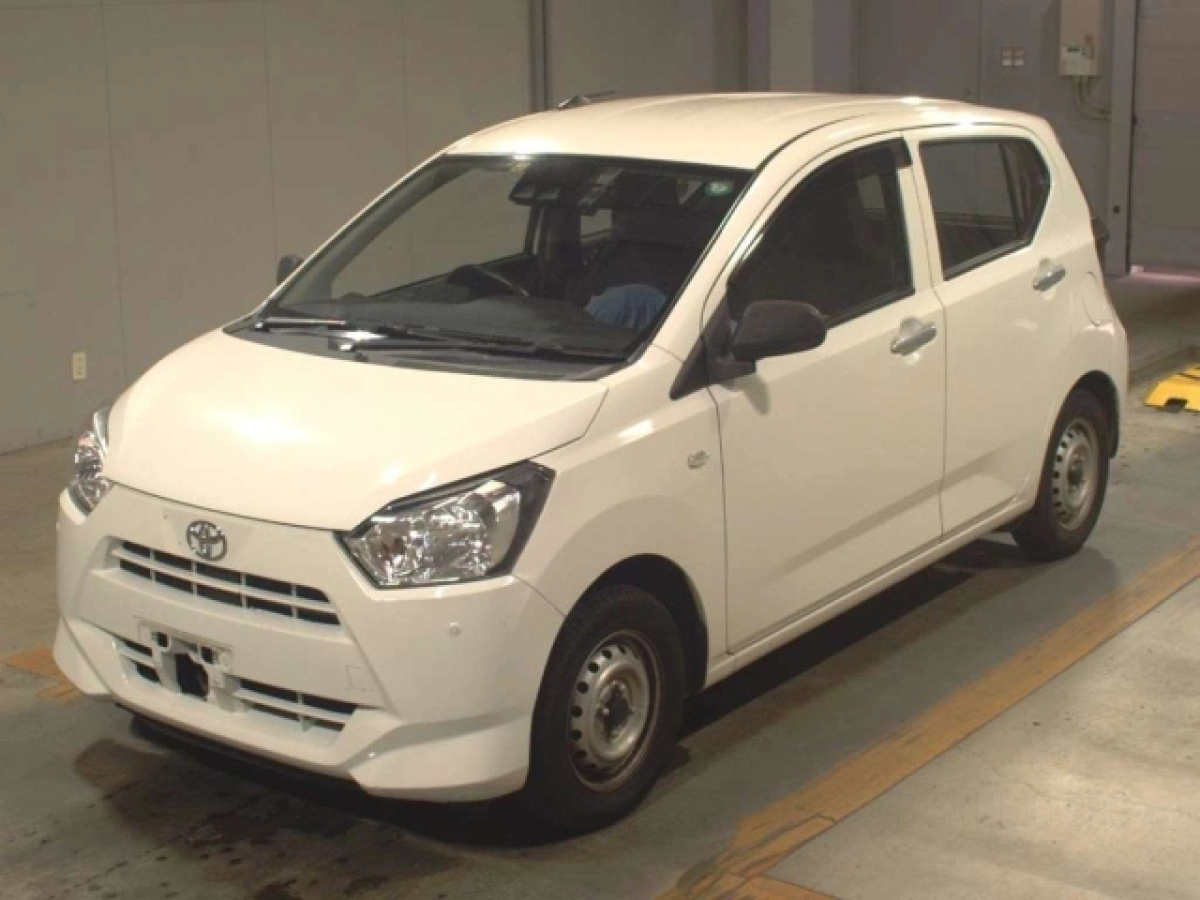 TOYOTA PIXIS EPOCH LA350A 2020