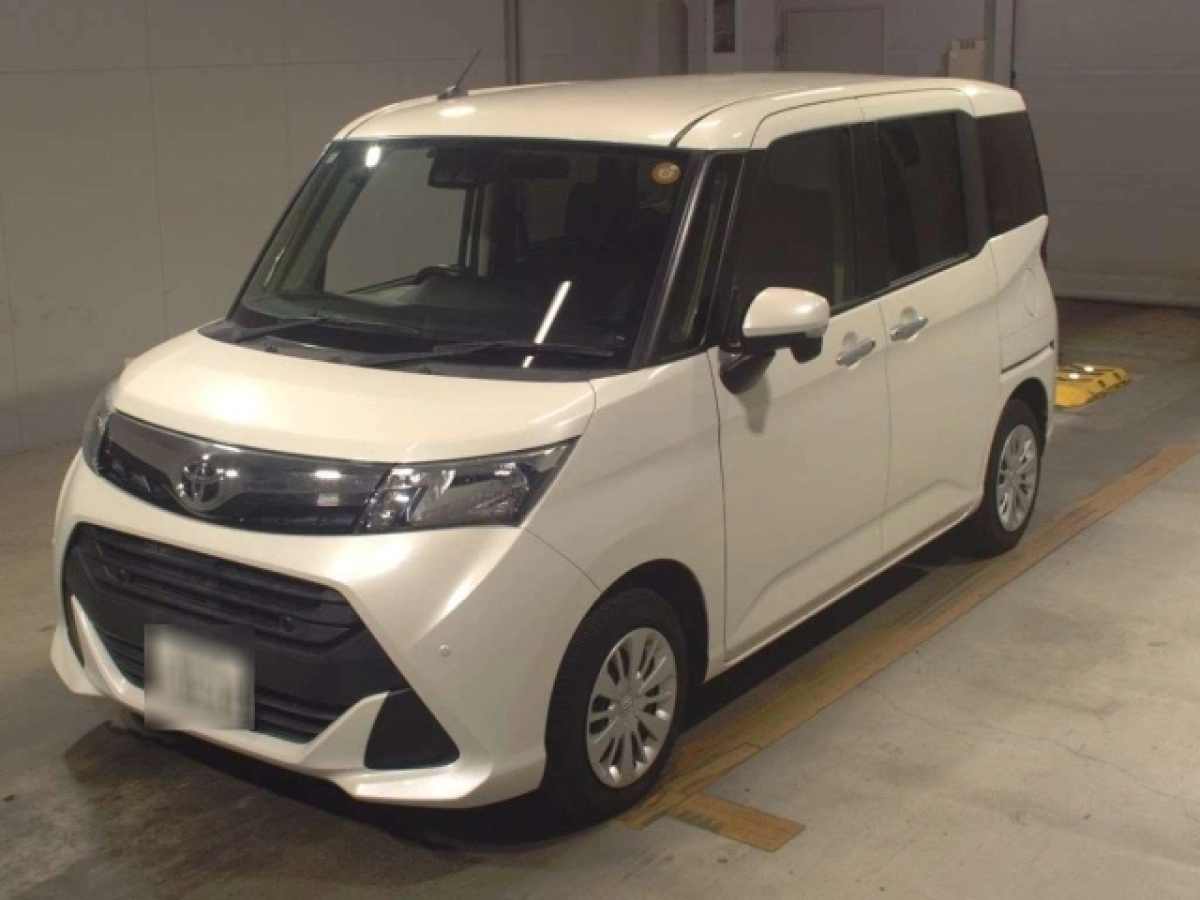 TOYOTA TANK M900A 2019