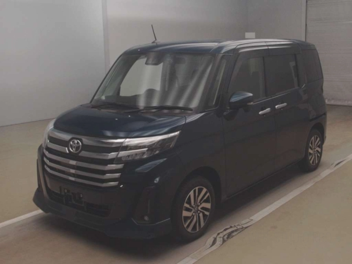 TOYOTA ROOMY M900A 2023