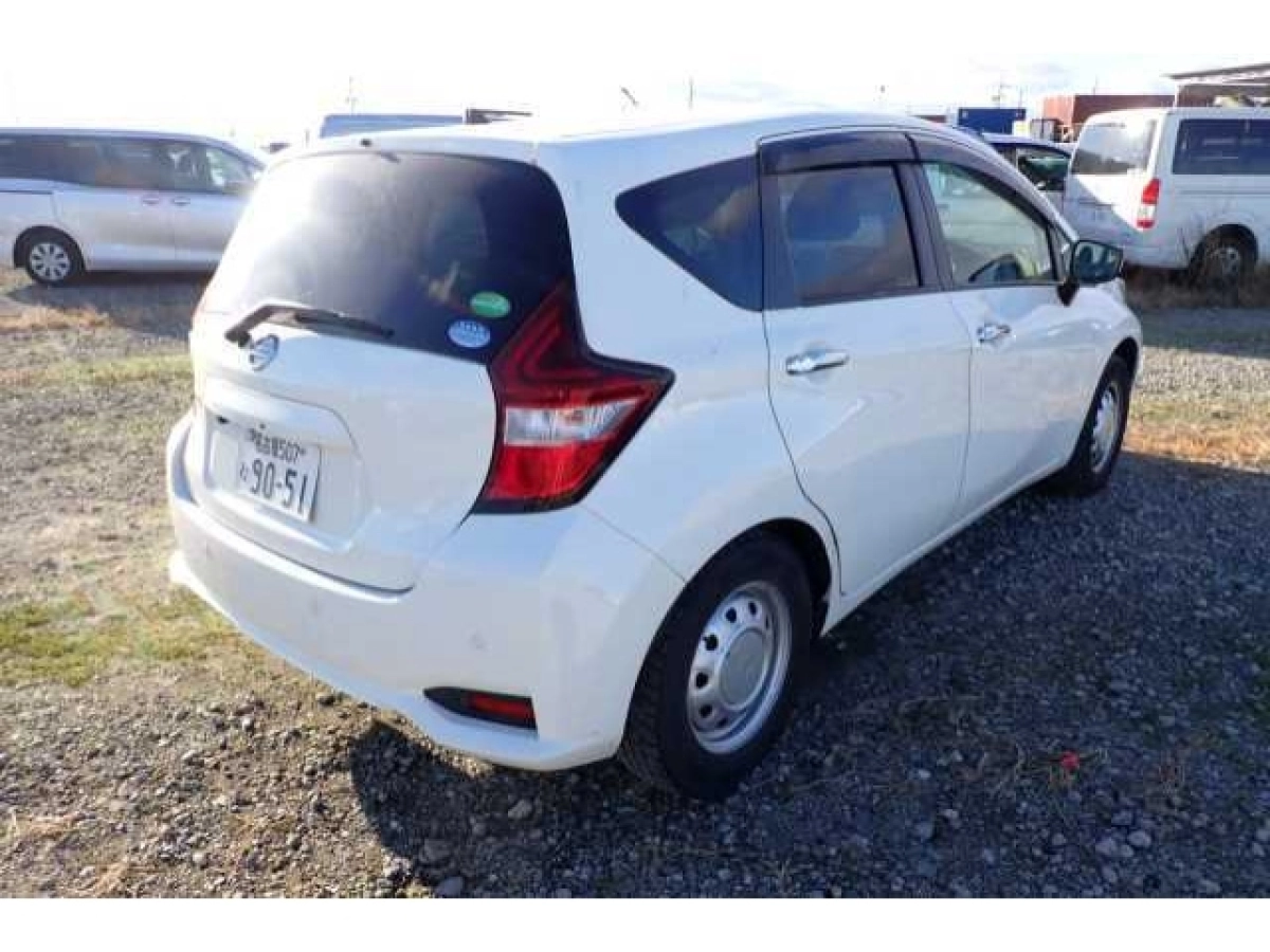 NISSAN NOTE