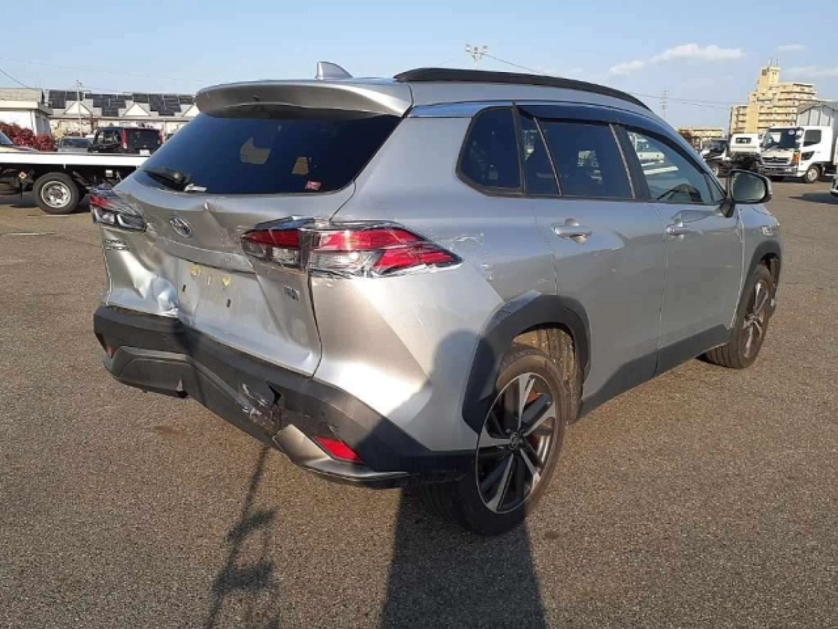 TOYOTA COROLLA CROSS