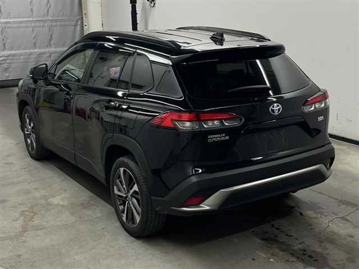 TOYOTA COROLLA CROSS