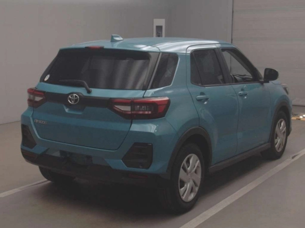 TOYOTA RAIZE