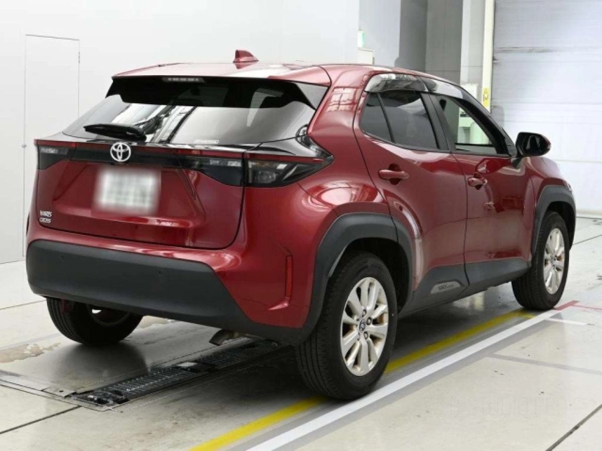 TOYOTA YARIS CROSS