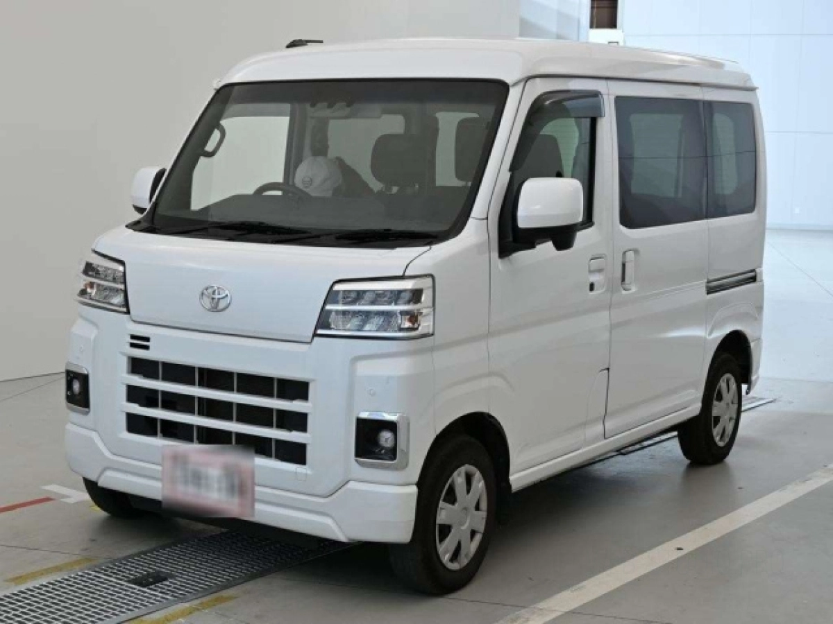 TOYOTA PIXIS VAN S700M 2023