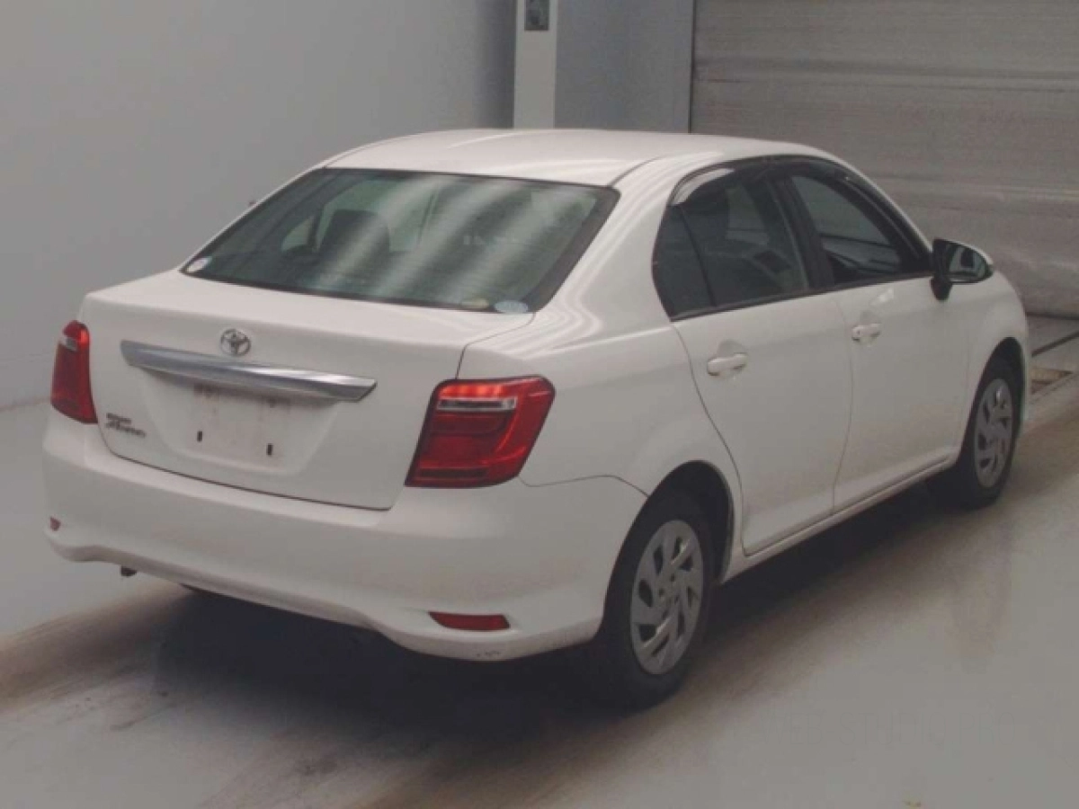 TOYOTA COROLLA AXIO