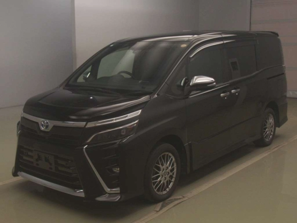 TOYOTA VOXY ZWR80W 2021