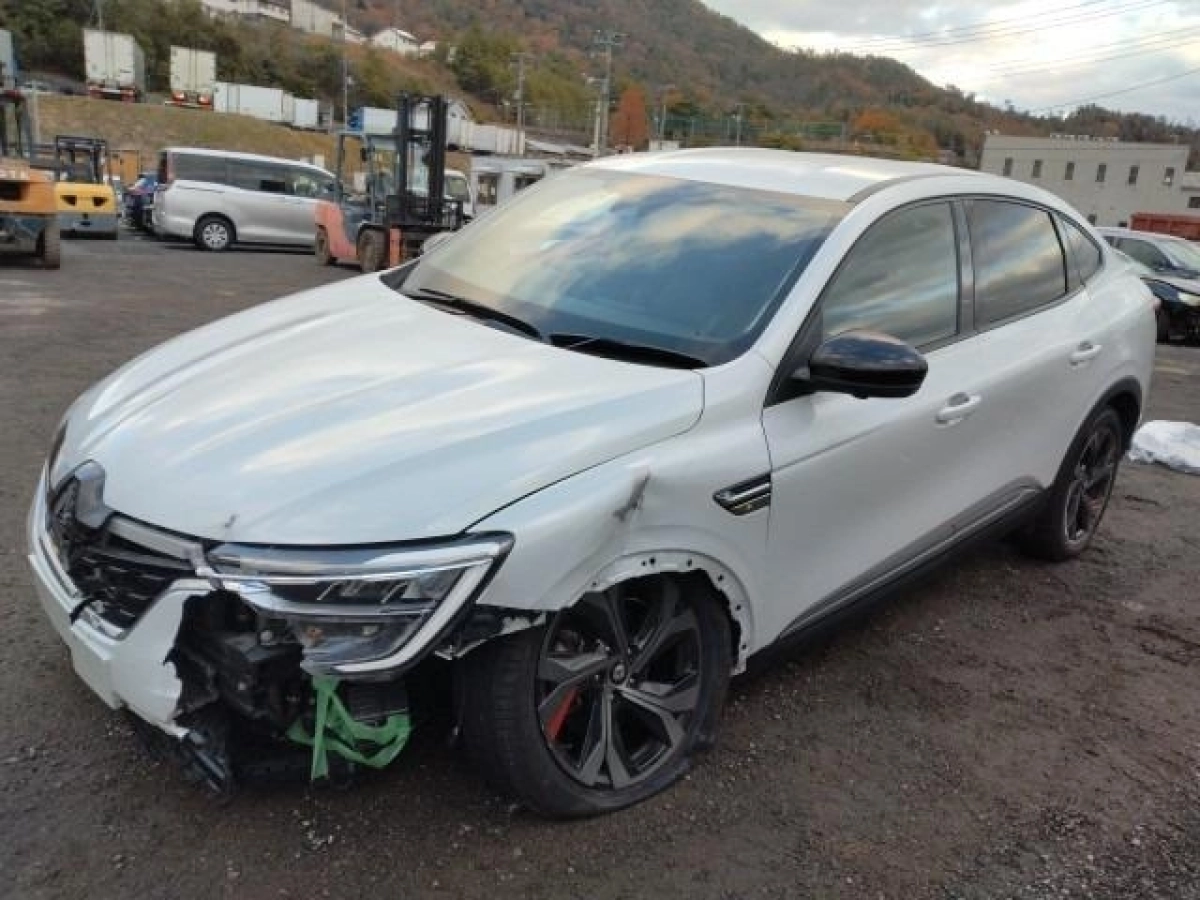 RENAULT ARKANA LJLH4MH 2022