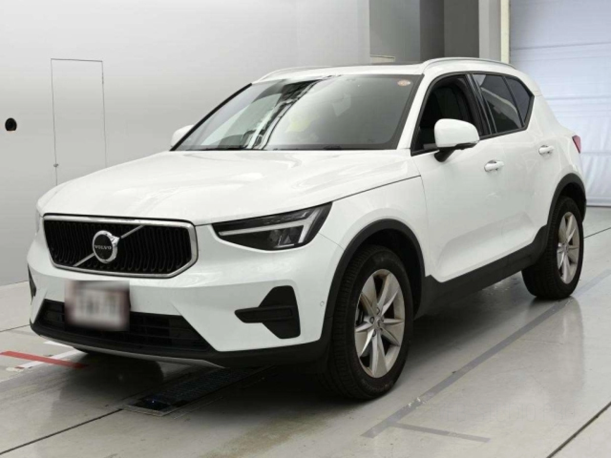 VOLVO XC40 XB420TXCM 2023