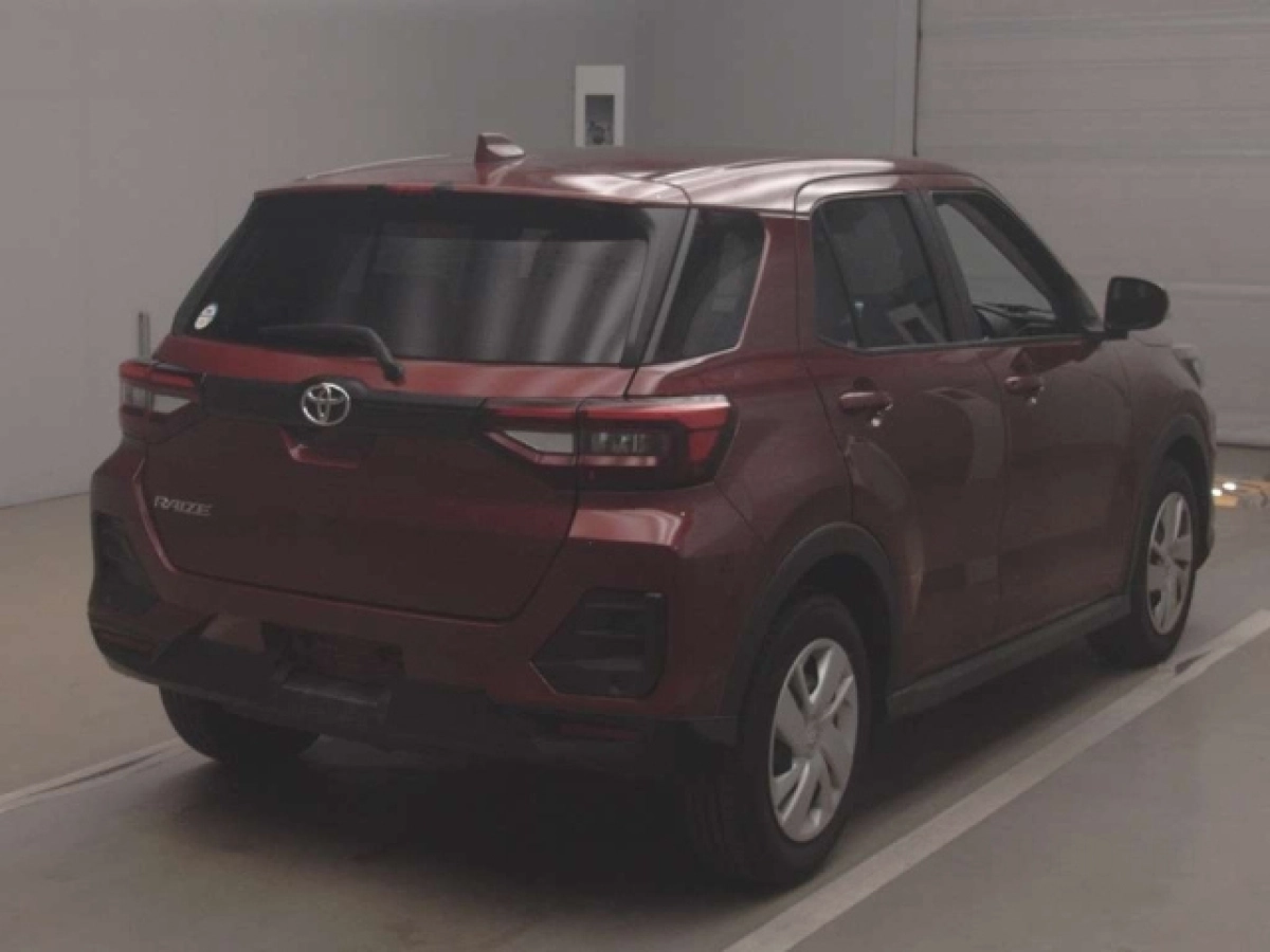 TOYOTA RAIZE