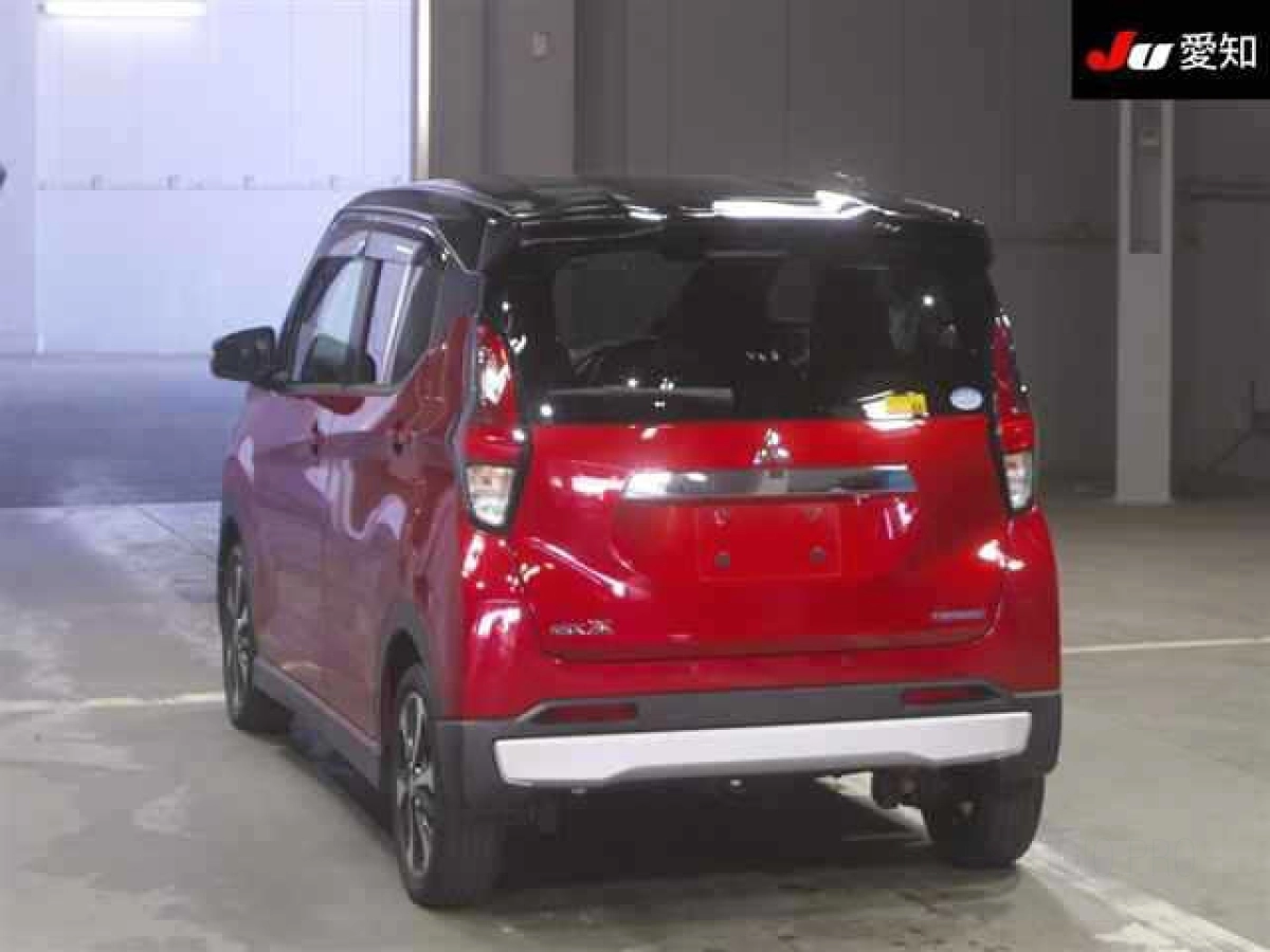 MITSUBISHI EK X