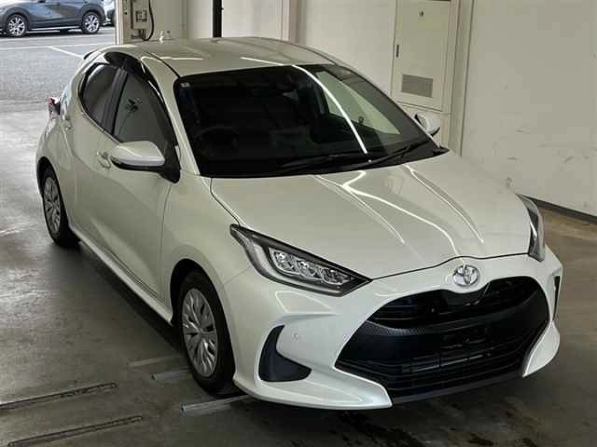 TOYOTA YARIS MXPA10 2022
