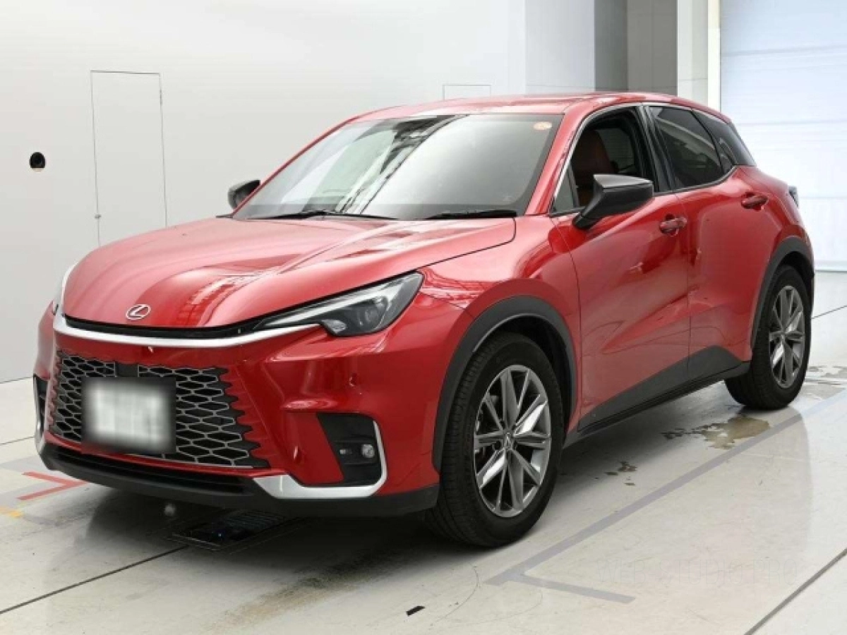 LEXUS LBX MAYH10 2024