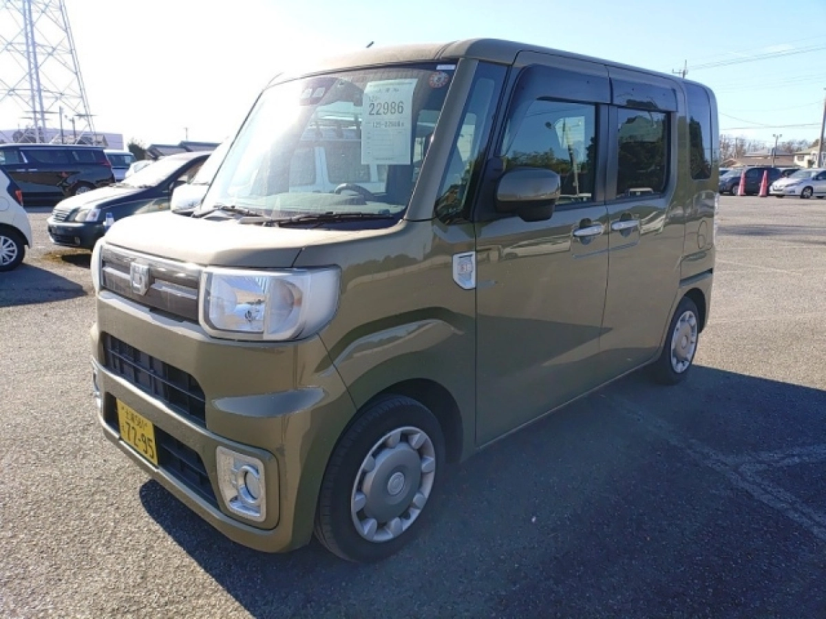 DAIHATSU WAKE LA700S 2019