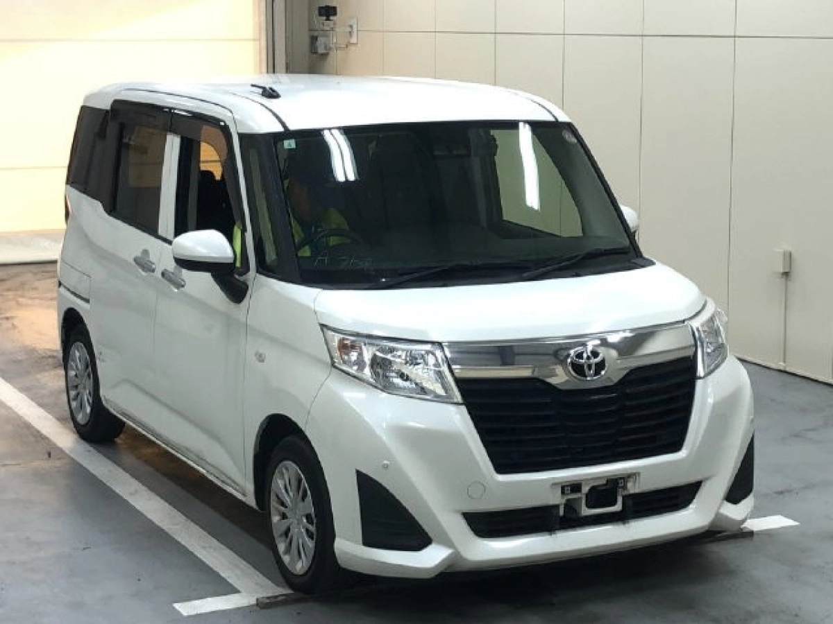 TOYOTA ROOMY M900A 2019