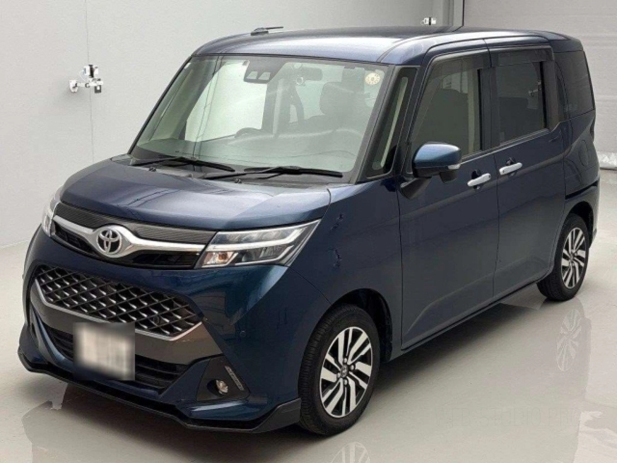 TOYOTA TANK M900A 2019