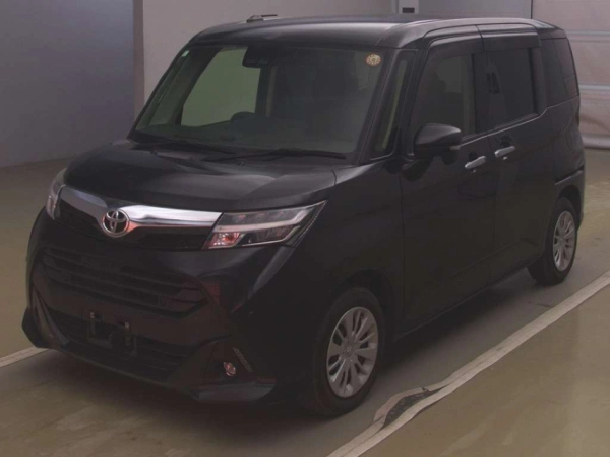 TOYOTA TANK M900A 2019