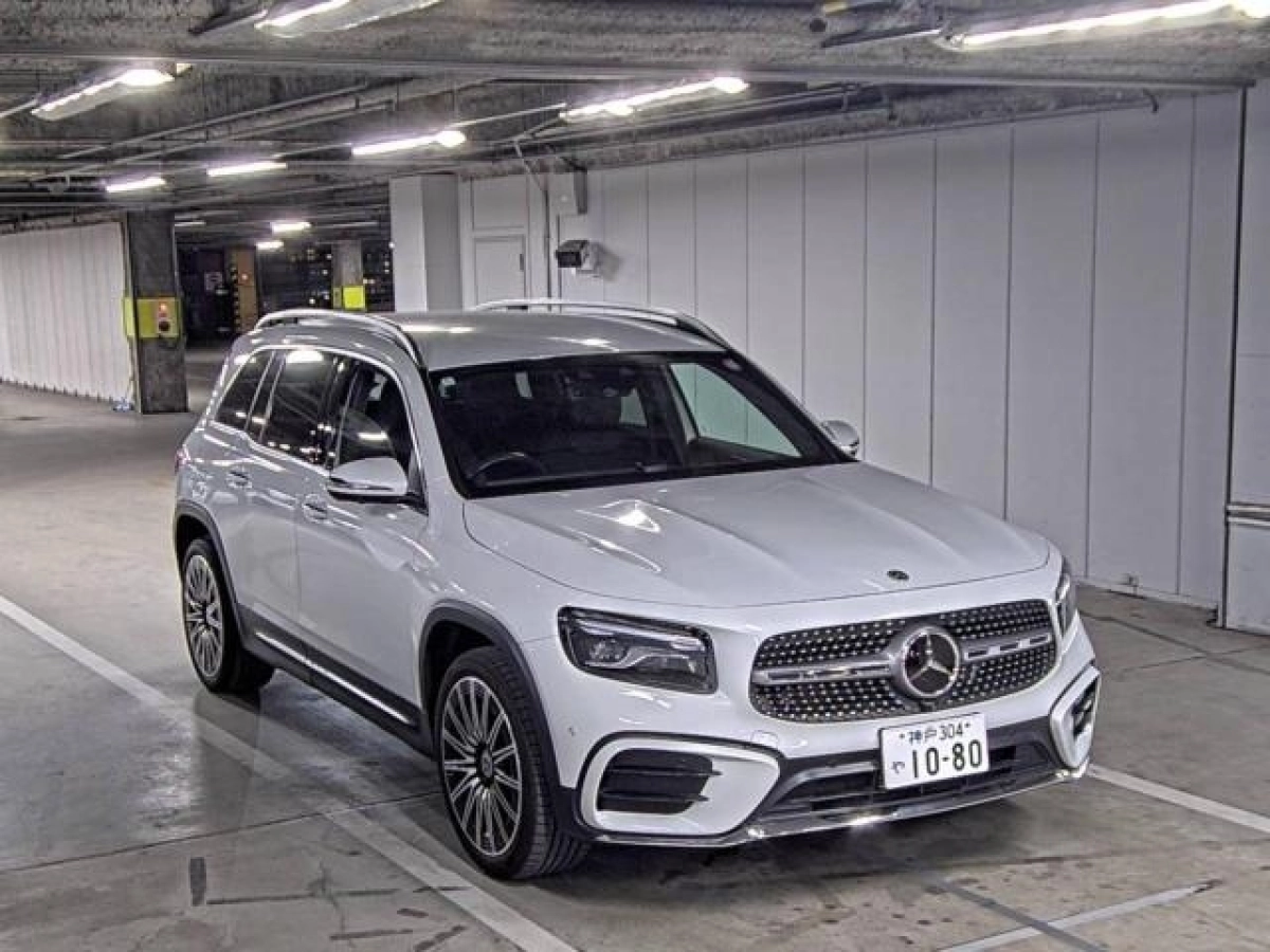 MERCEDES BENZ GLB 247684M 2024