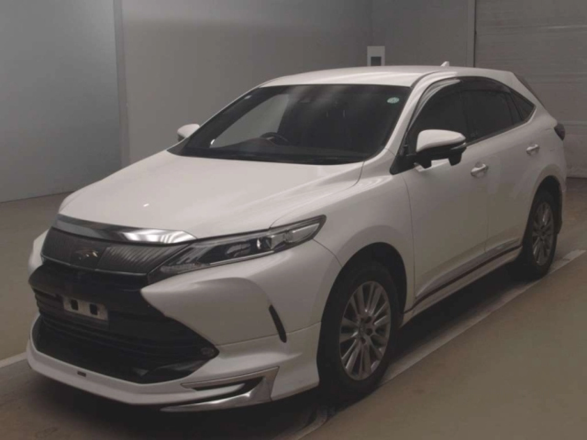 TOYOTA HARRIER ZSU60W 2019