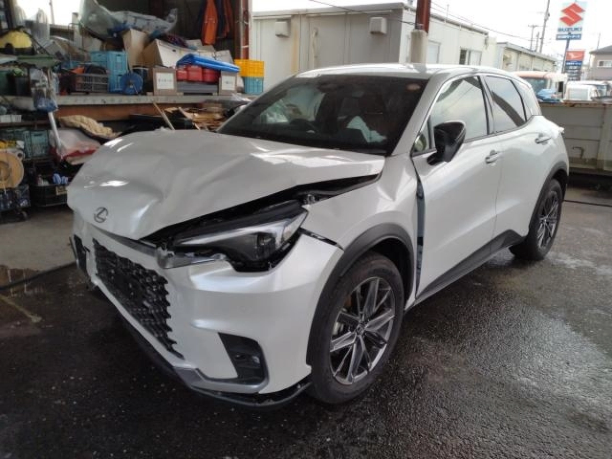 LEXUS LBX MAYH10 2025