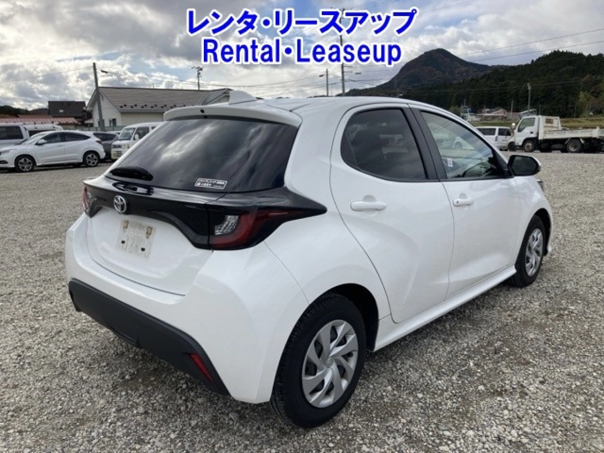TOYOTA YARIS