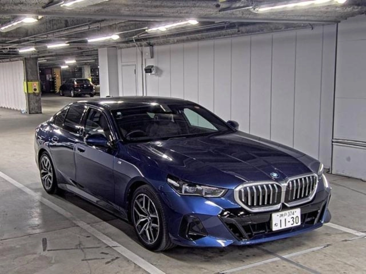 BMW 5 SERIES 12FJ20 2024