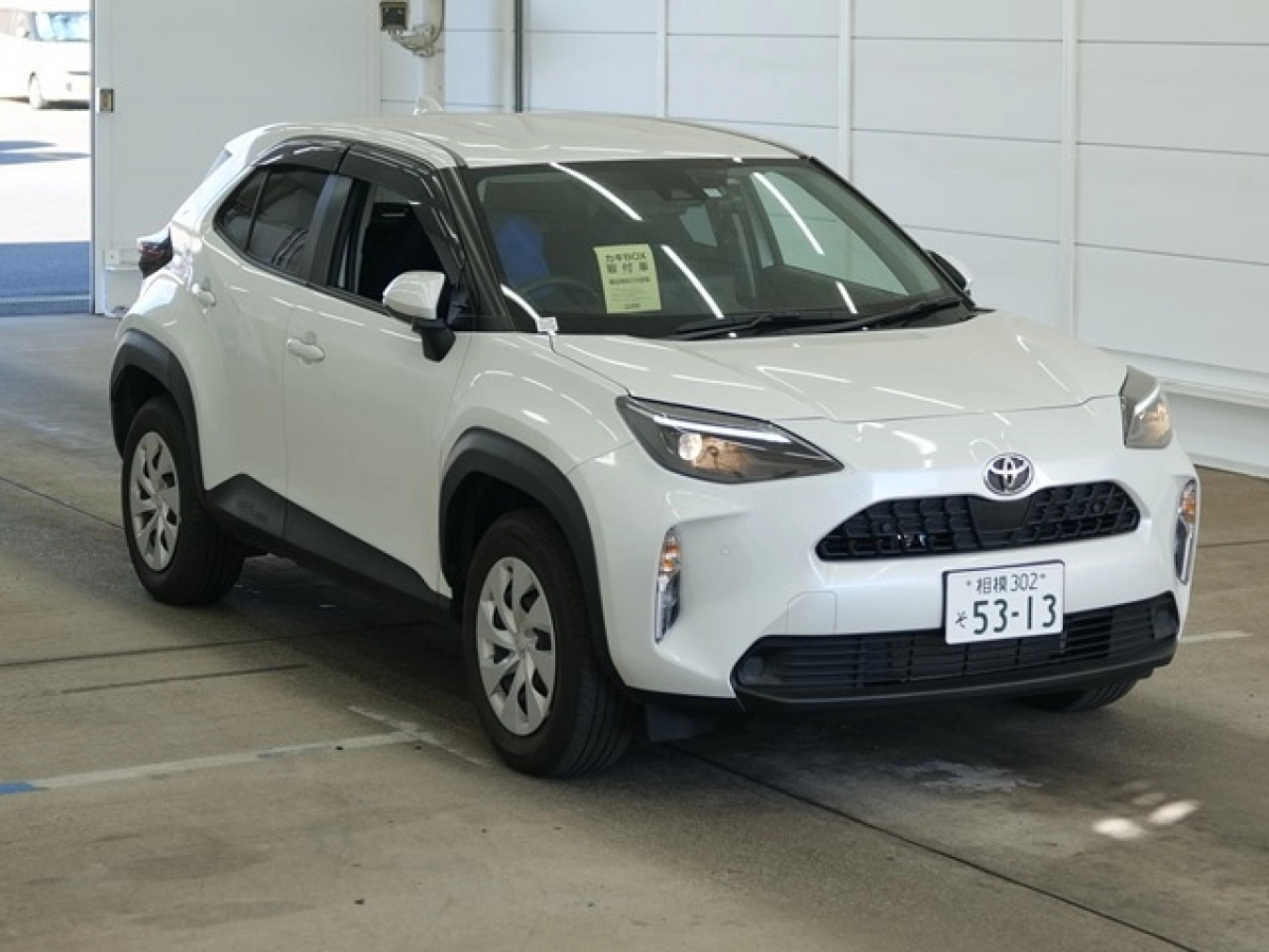 TOYOTA YARIS CROSS