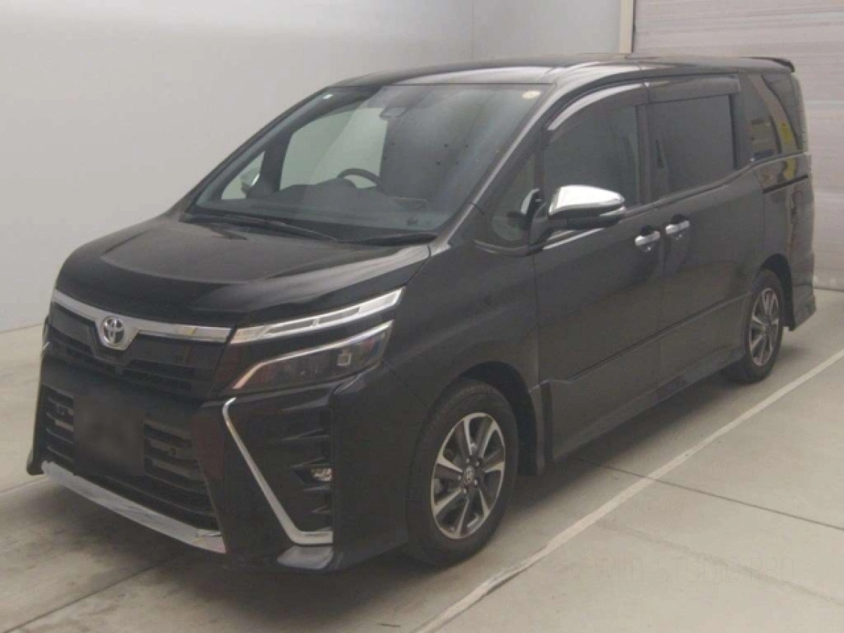 TOYOTA VOXY ZRR80W 2021