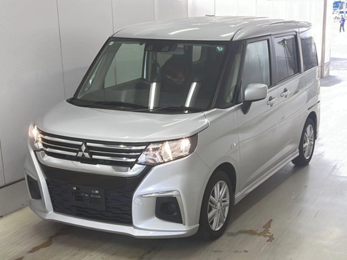 MITSUBISHI DELICA D2 MB37S 2022