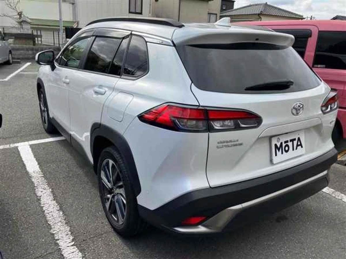 TOYOTA COROLLA CROSS