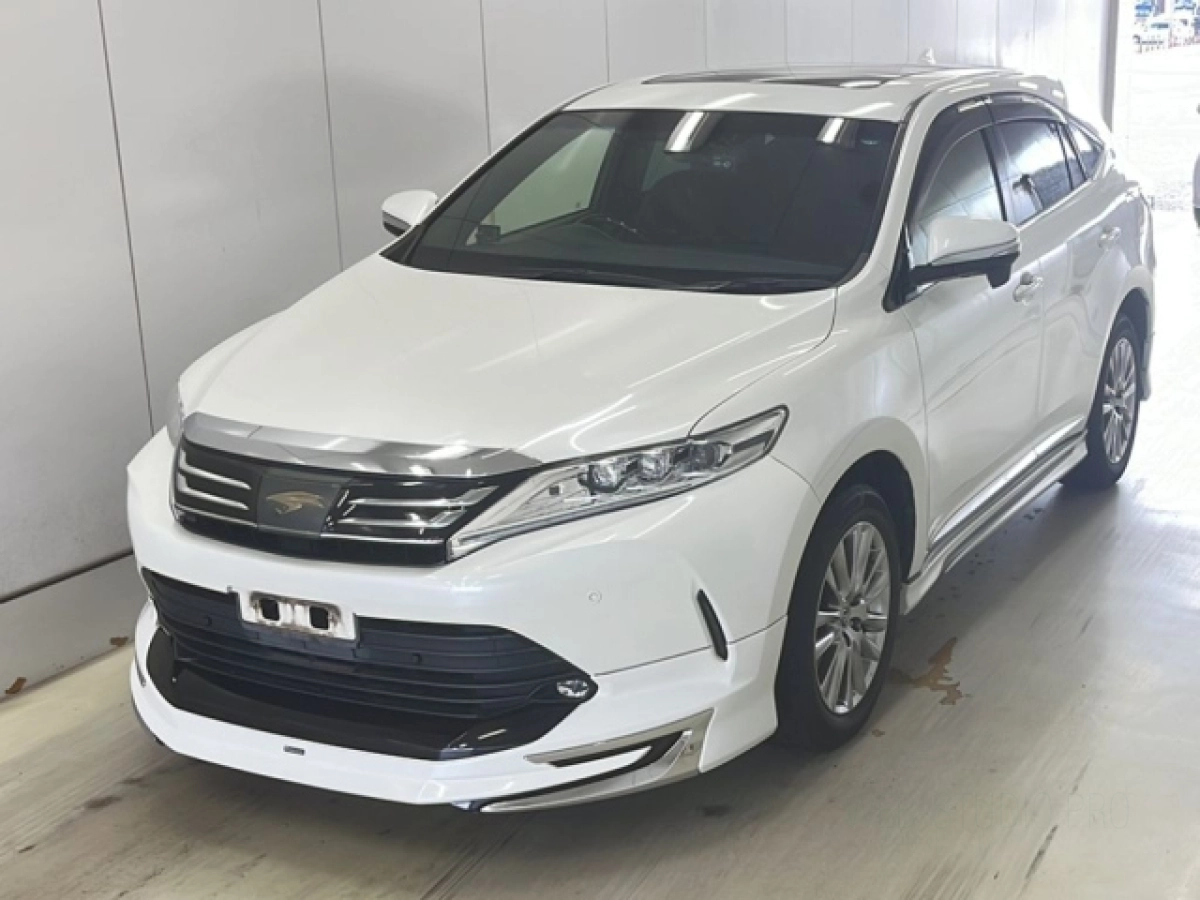 TOYOTA HARRIER ZSU60W 2019