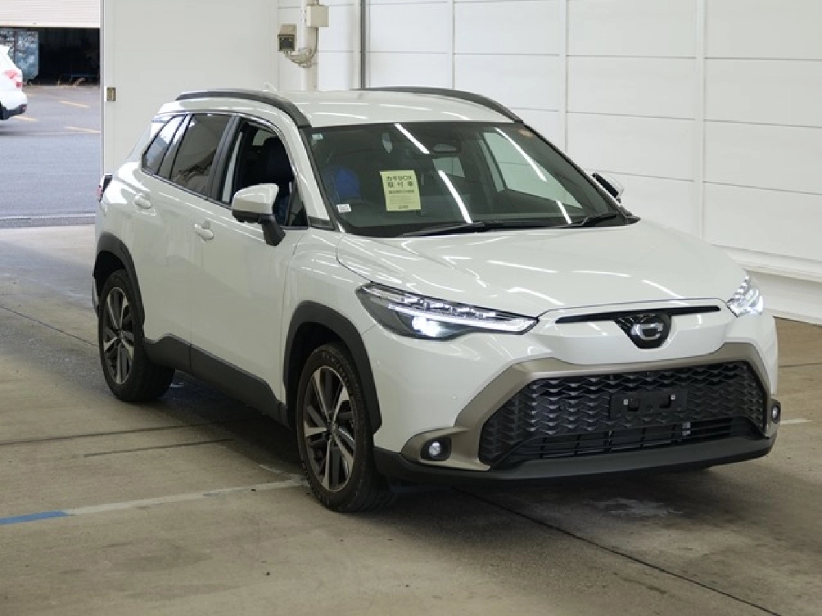 TOYOTA COROLLA CROSS ZVG13 2025