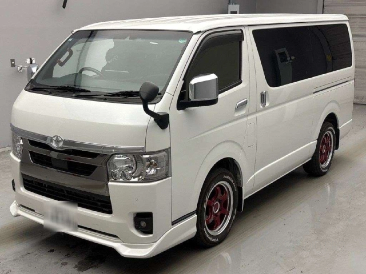 TOYOTA HIACE VAN GDH201V 2024
