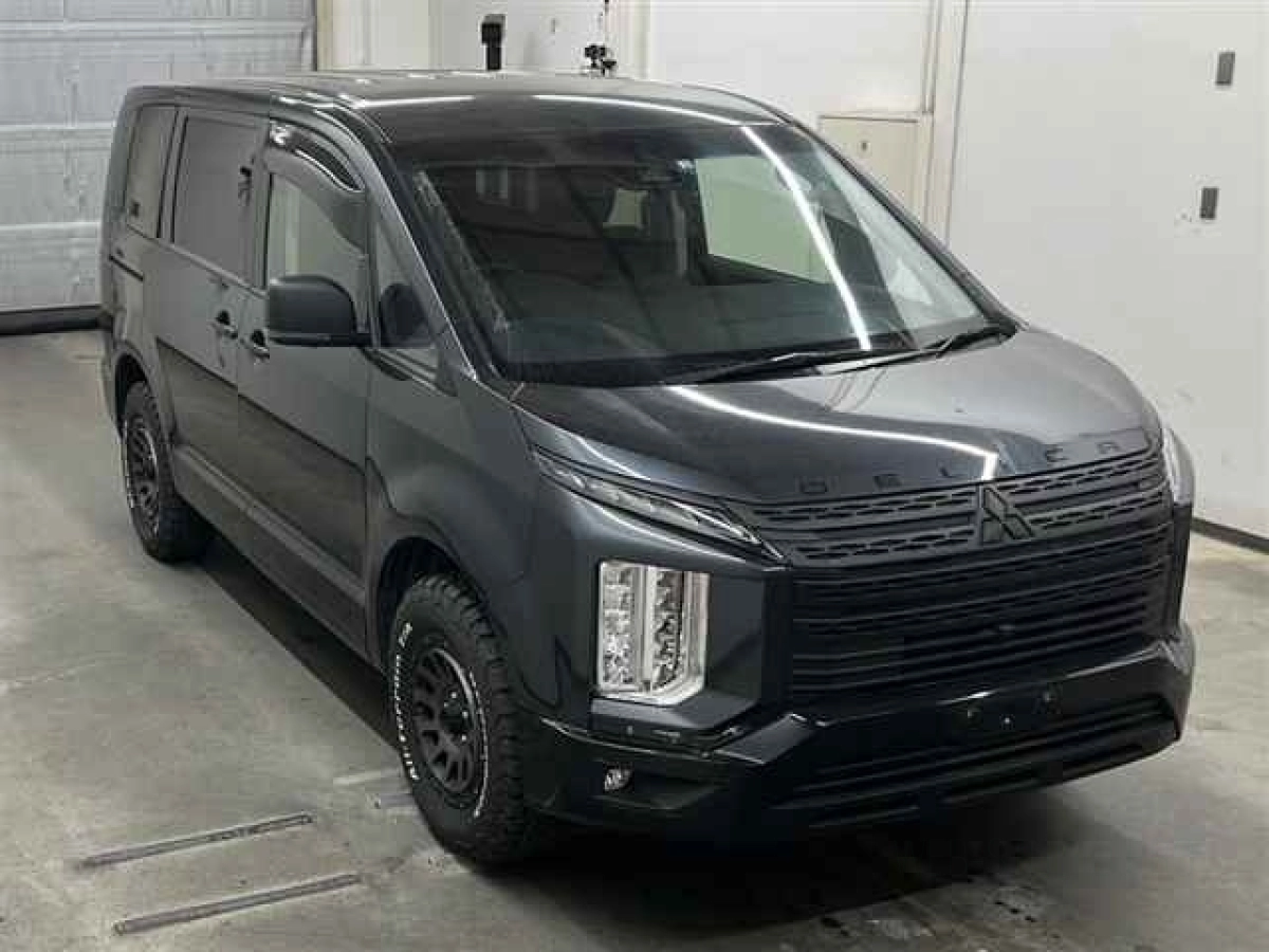 MITSUBISHI DELICA D5 CV1W 2022