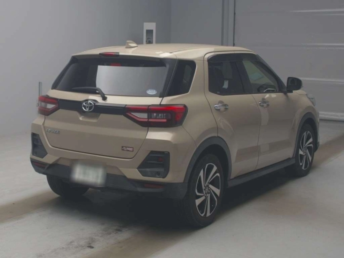 TOYOTA RAIZE