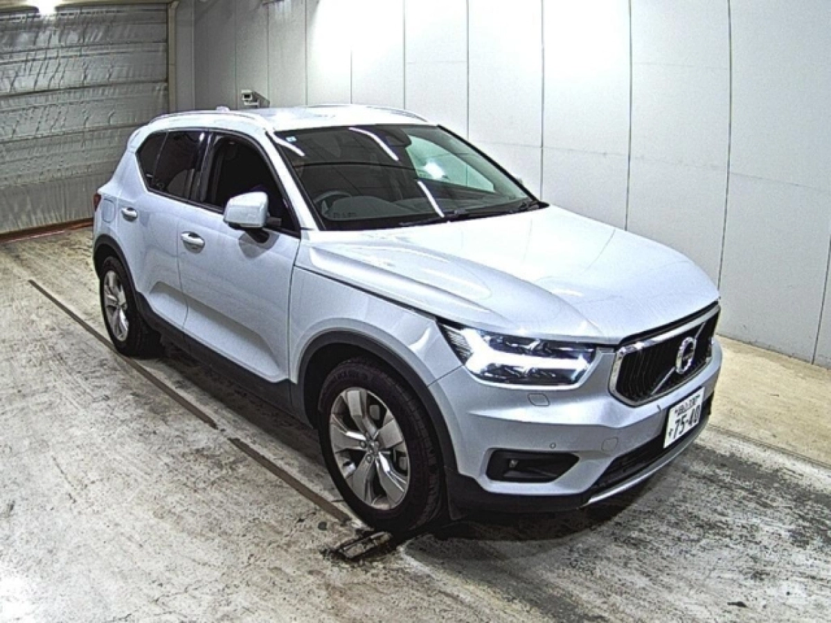 VOLVO XC40 XB420TXCM 2021