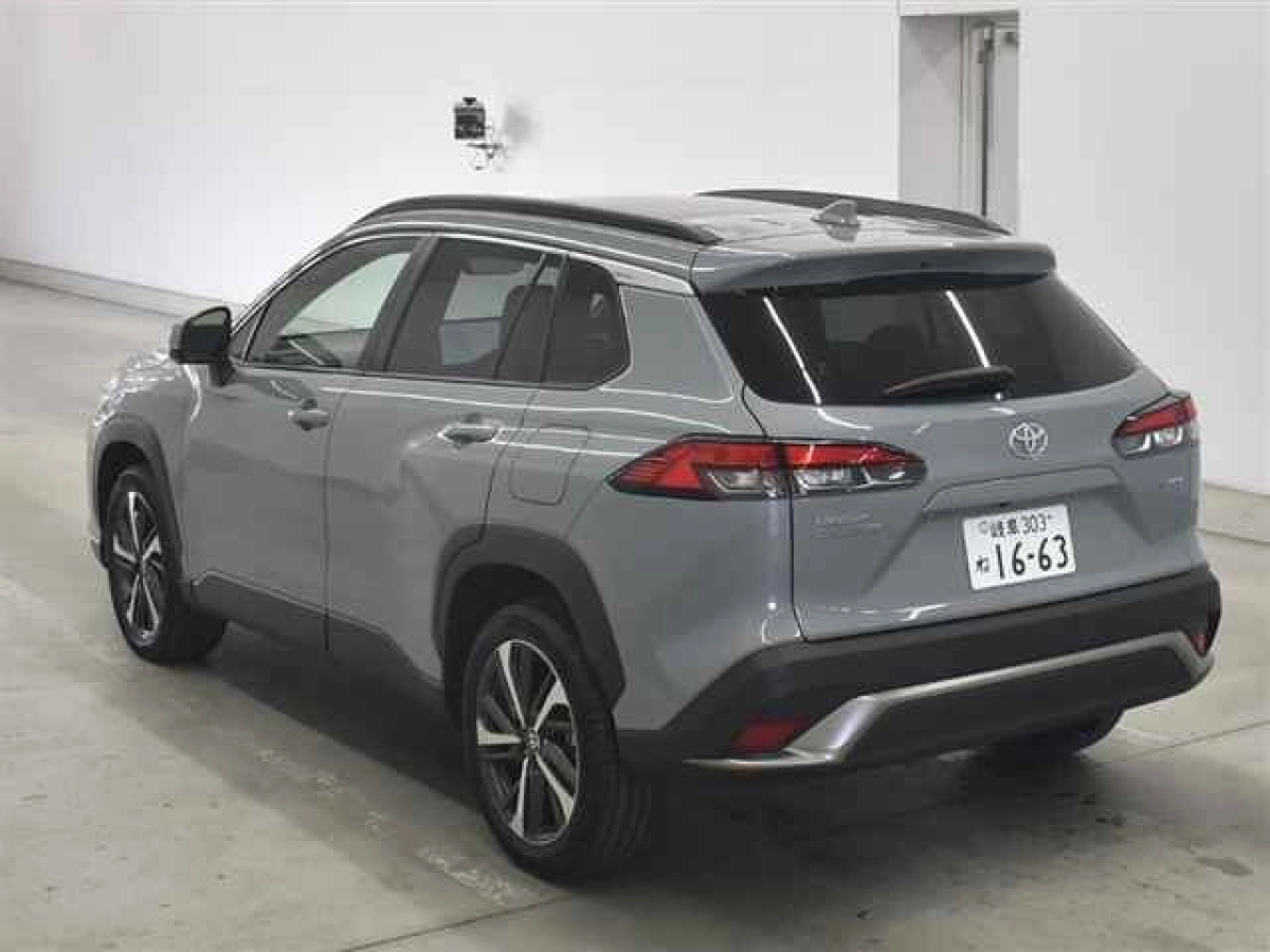 TOYOTA COROLLA CROSS