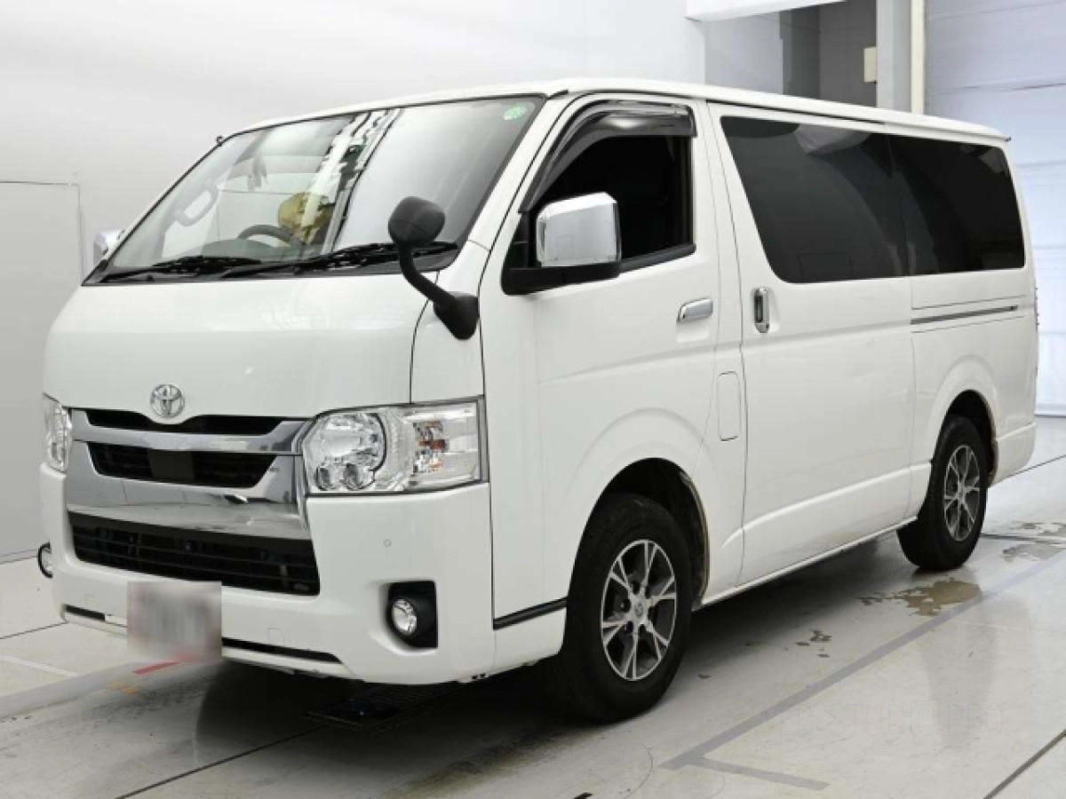 TOYOTA HIACE VAN TRH200V 2021