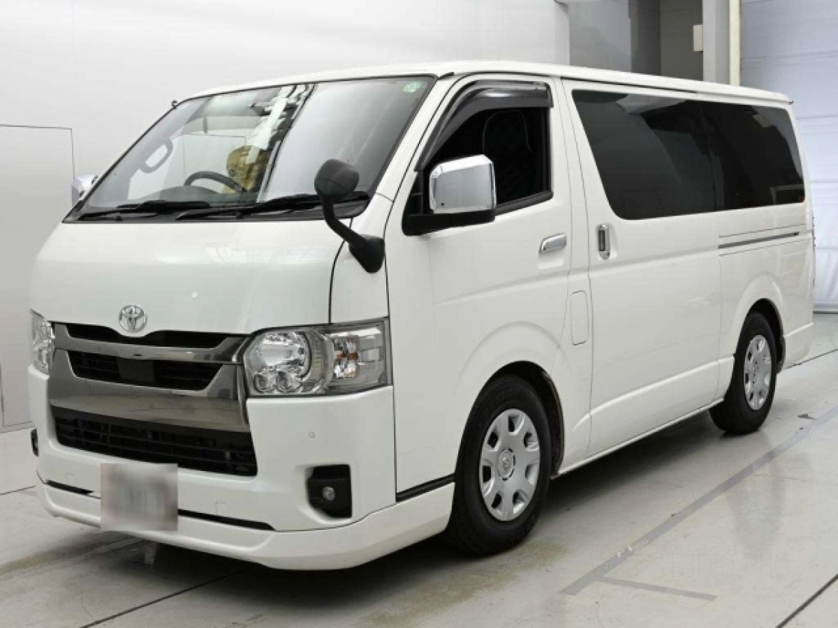 TOYOTA HIACE VAN GDH201V 2022
