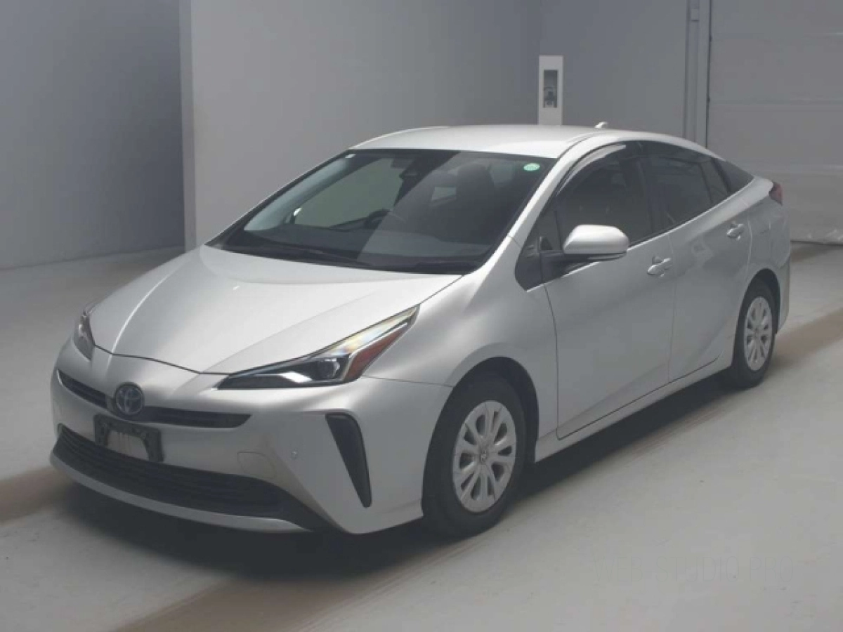 TOYOTA PRIUS ZVW51 2020