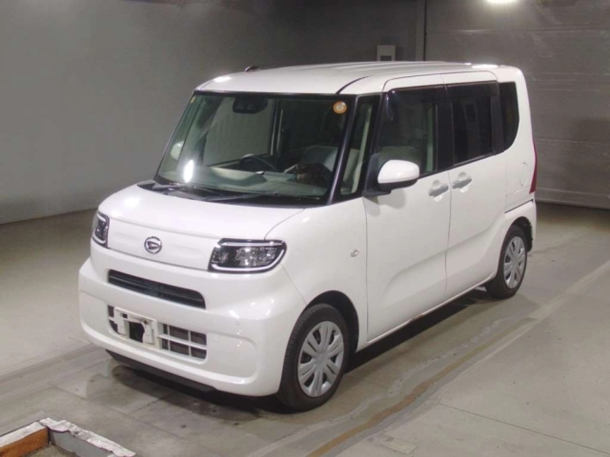 DAIHATSU TANTO LA650S 2021