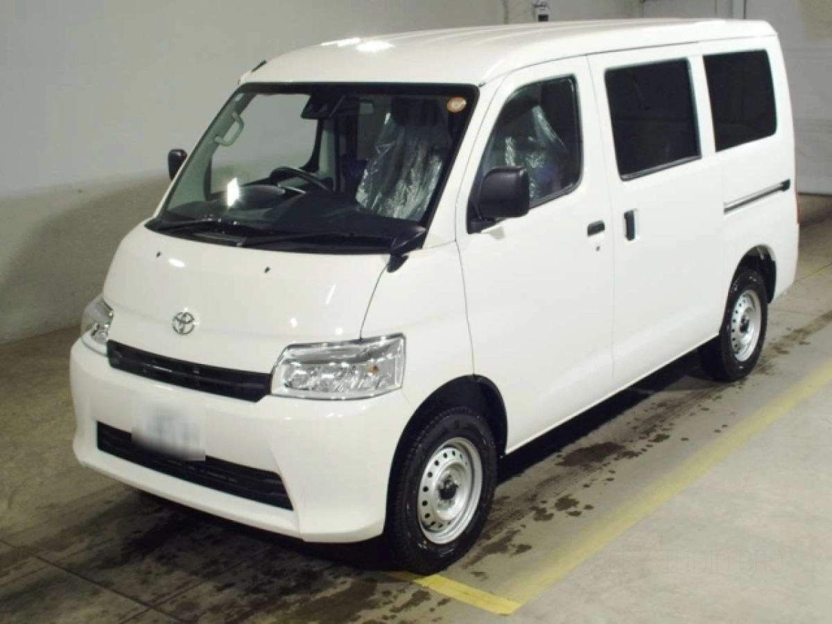 TOYOTA TOWN ACE VAN S413M 2025
