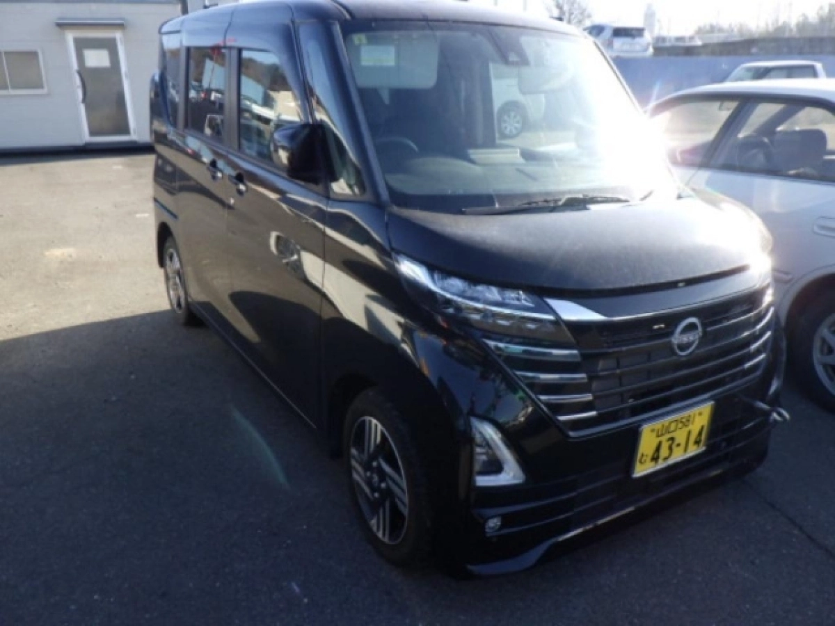 NISSAN ROOX B44A 2023